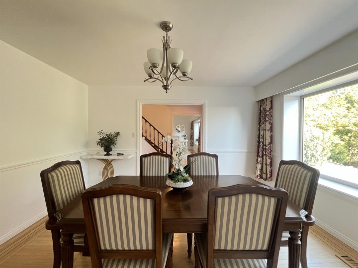 Photo 9 at 3791 Southridge Avenue, Bayridge, West Vancouver