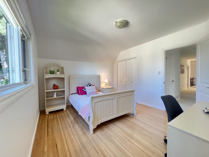 Photo 34 at 3791 Southridge Avenue, Bayridge, West Vancouver