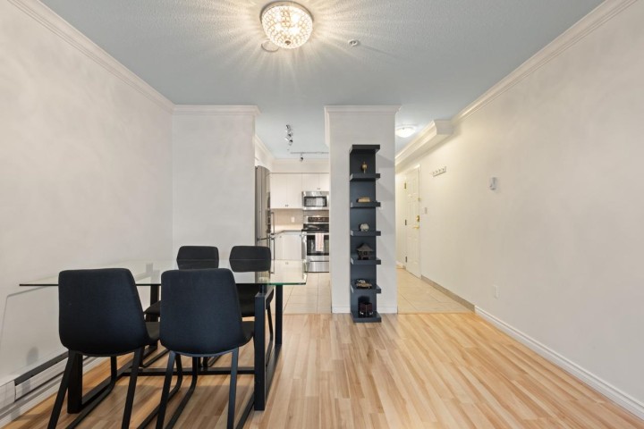 Photo 6 at 201 - 1554 Burnaby Street, West End VW, Vancouver West