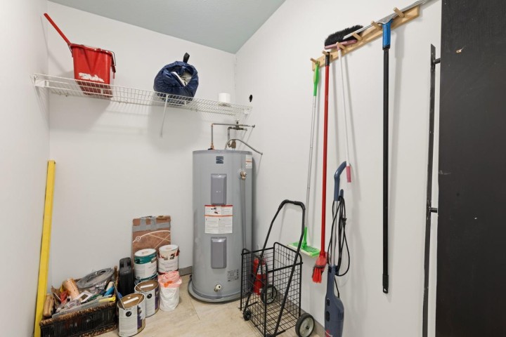 Photo 15 at 201 - 1554 Burnaby Street, West End VW, Vancouver West