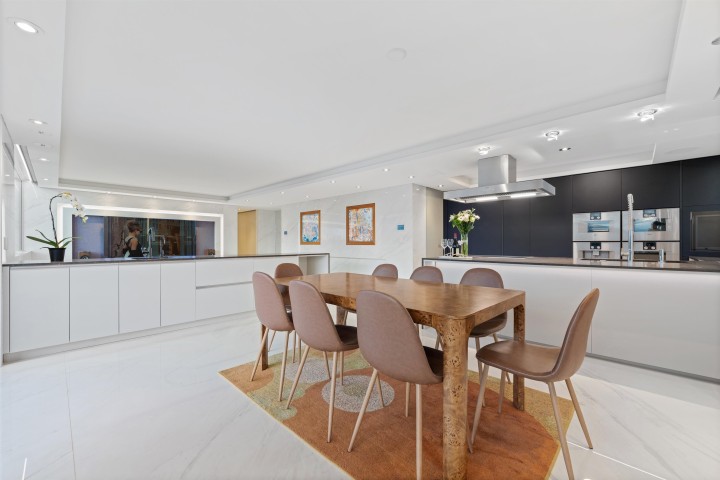 Photo 32 at 1501 - 845 Chilco Street, West End VW, Vancouver West