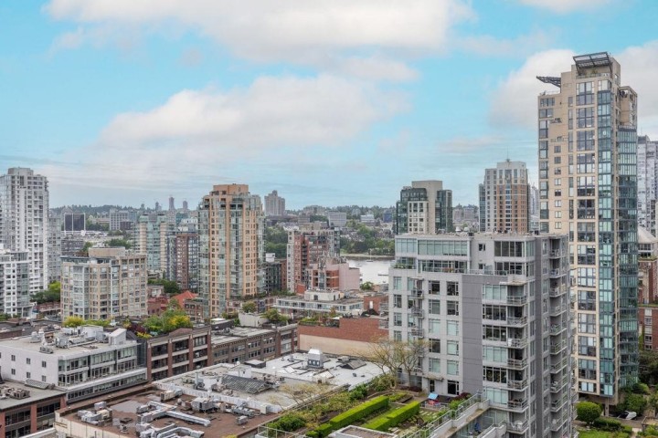 Photo 15 at 1801 - 1088 Richards Street, Yaletown, Vancouver West