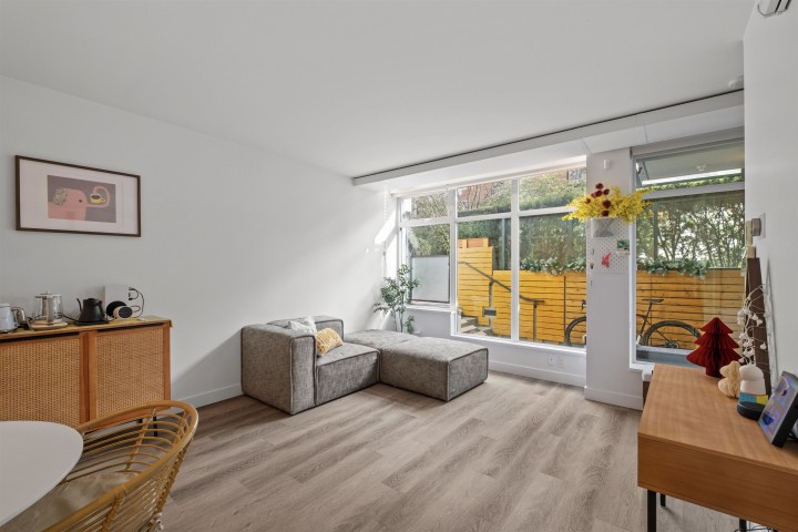 Photo 13 at 2405 Heather Street, Fairview VW, Vancouver West