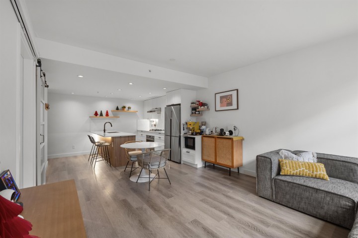 Photo 12 at 2405 Heather Street, Fairview VW, Vancouver West