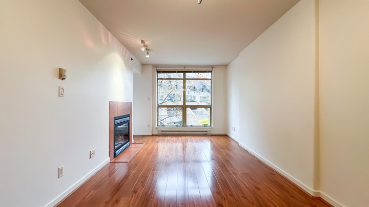 Photo 3 at 511 - 819 Hamilton Street, Downtown VW, Vancouver West