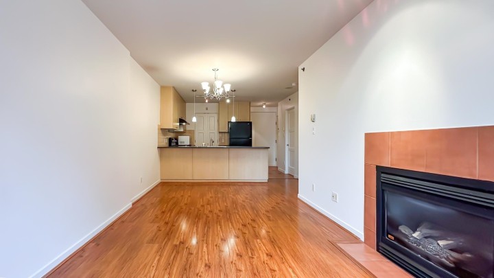 Photo 4 at 511 - 819 Hamilton Street, Downtown VW, Vancouver West