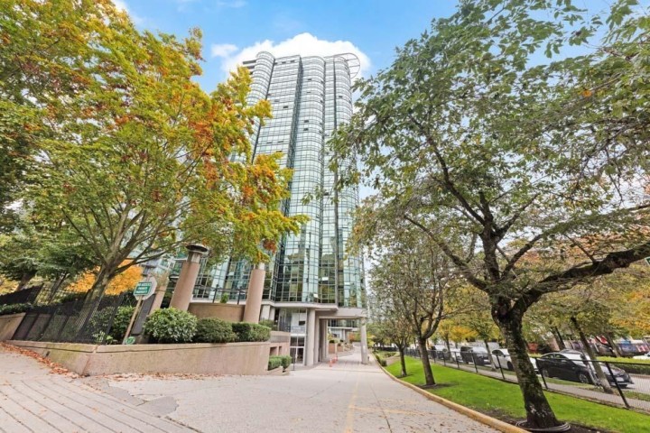 Photo 16 at 507 - 555 Jervis Street, Coal Harbour, Vancouver West