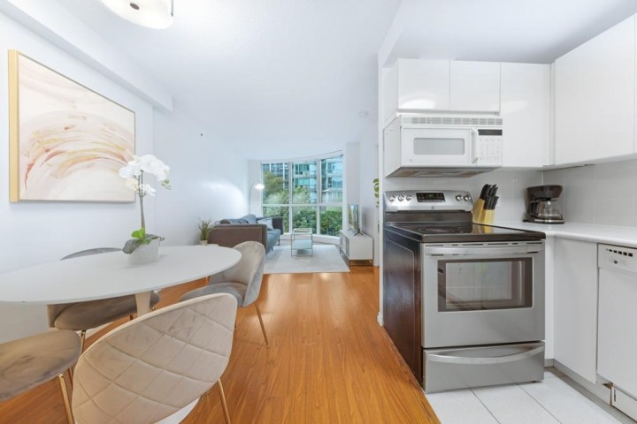 Photo 4 at 507 - 555 Jervis Street, Coal Harbour, Vancouver West