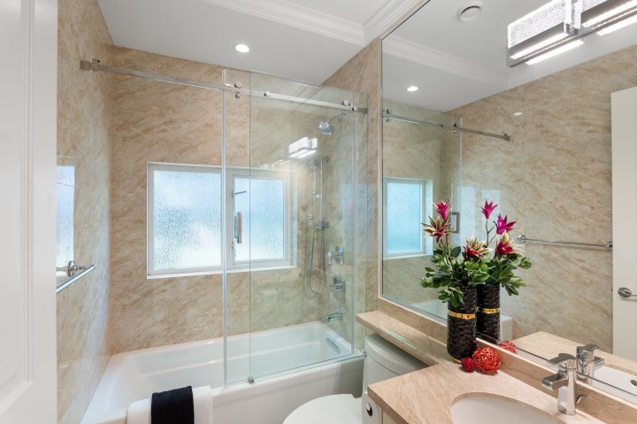 Photo 18 at 4146 Crown Crescent, Point Grey, Vancouver West