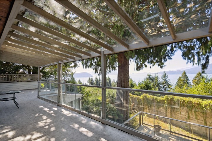 Photo 25 at 330 Bayview Road, Lions Bay, West Vancouver