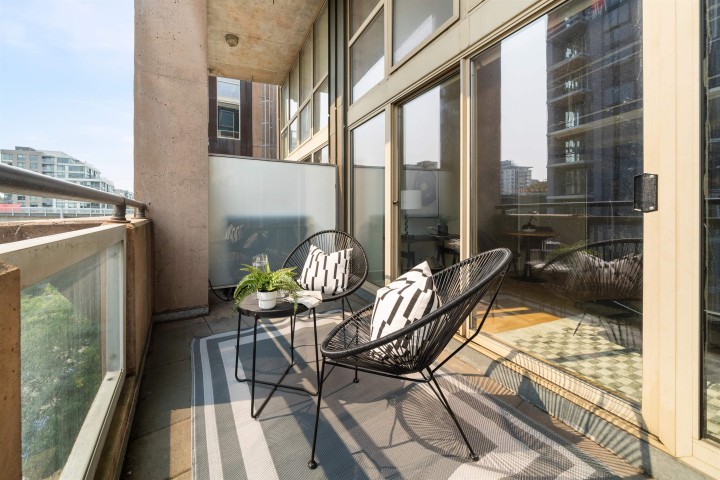 Photo 19 at 413 - 1529 W 6th Avenue, False Creek, Vancouver West