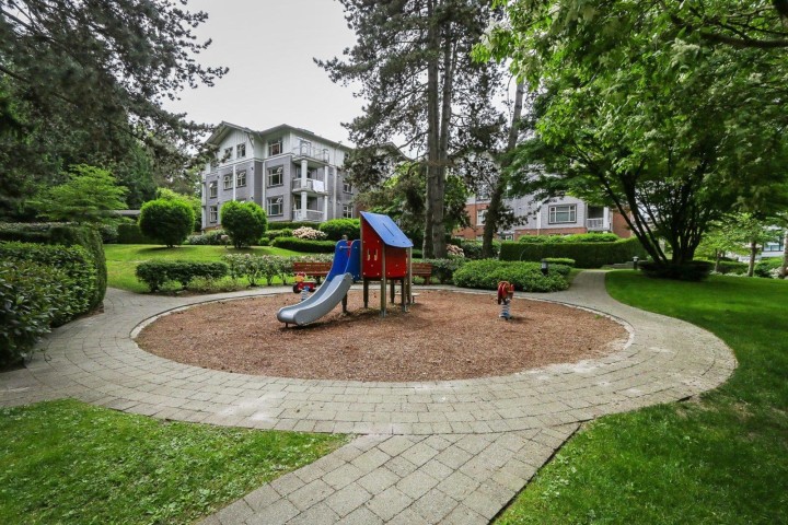 Photo 8 at 1406 - 4655 Valley Drive, Quilchena, Vancouver West