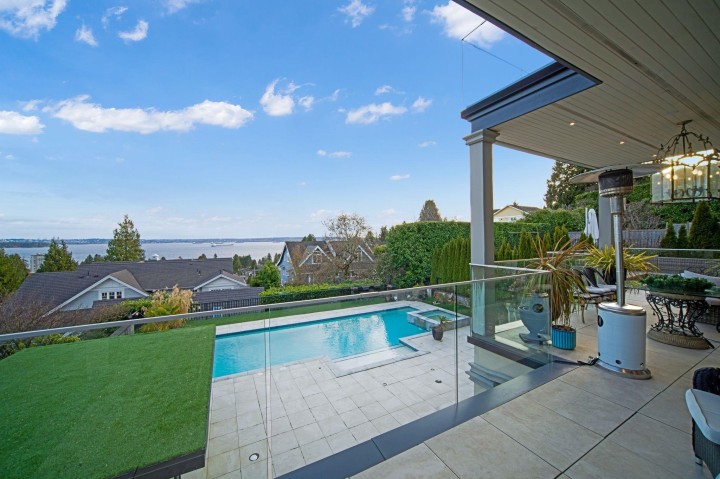 Photo 27 at 2538 Ottawa Avenue, Dundarave, West Vancouver