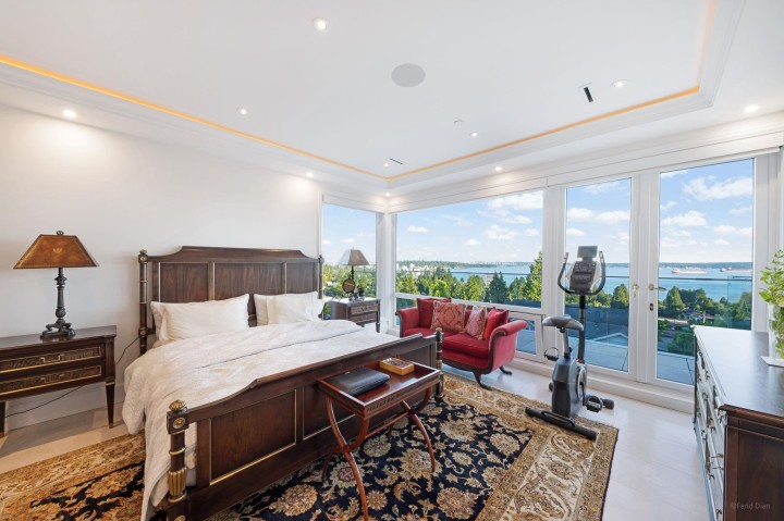 Photo 12 at 2538 Ottawa Avenue, Dundarave, West Vancouver