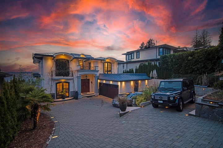 Photo 5 at 2538 Ottawa Avenue, Dundarave, West Vancouver