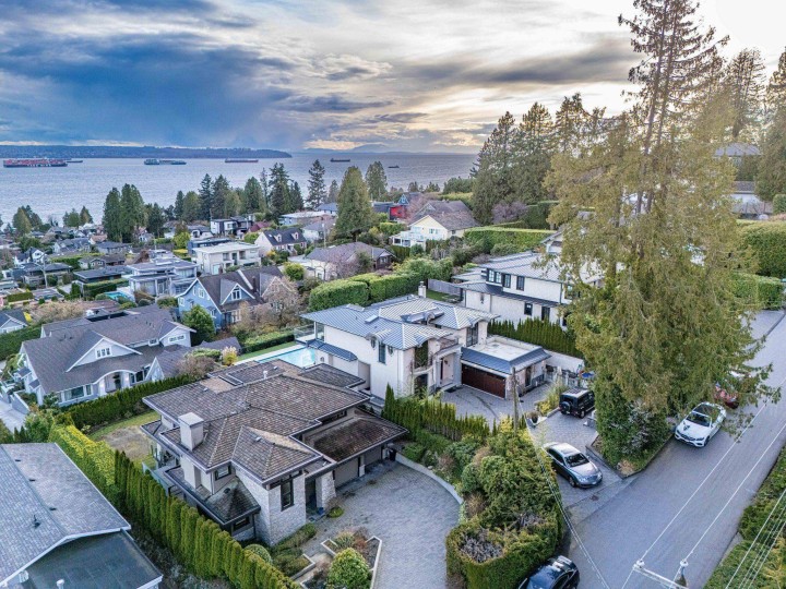 Photo 34 at 2538 Ottawa Avenue, Dundarave, West Vancouver