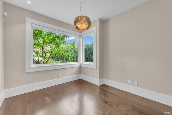 Photo 22 at 2548 Mathers Avenue, Dundarave, West Vancouver