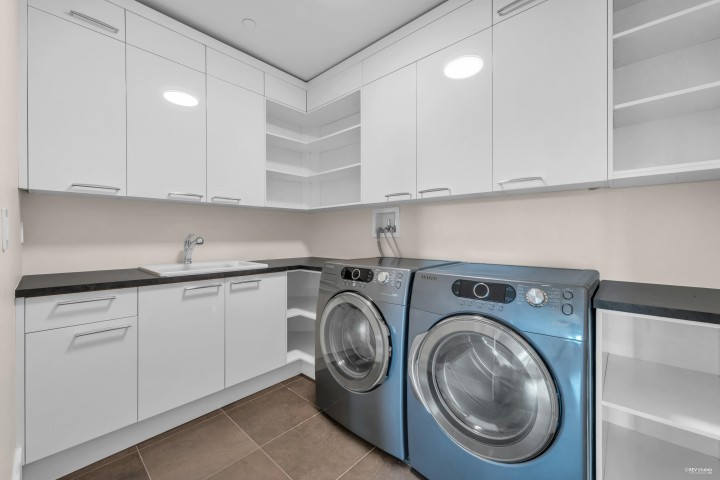 Photo 38 at 2548 Mathers Avenue, Dundarave, West Vancouver