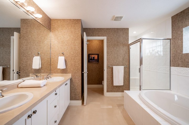 Photo 21 at 4918 Edendale Lane, Caulfeild, West Vancouver