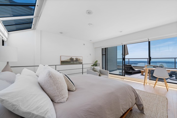 Photo 6 at 41 - 2238 Folkestone Way, Panorama Village, West Vancouver