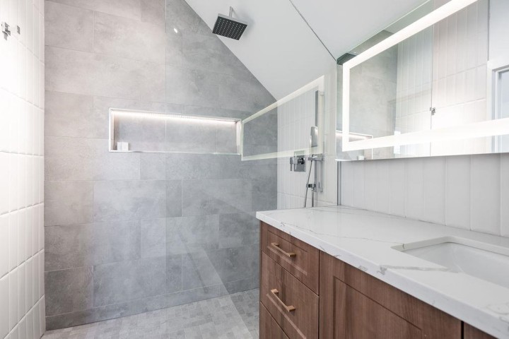 Photo 28 at 1022 Odlum Drive, Grandview Woodland, Vancouver East