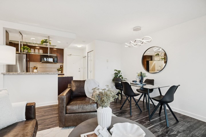 Photo 9 at 1705 - 550 Pacific Street, Yaletown, Vancouver West