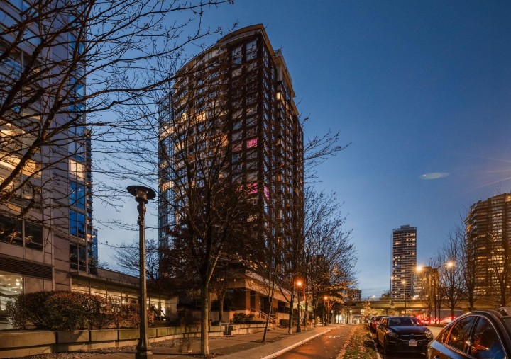 Photo 29 at 1705 - 550 Pacific Street, Yaletown, Vancouver West