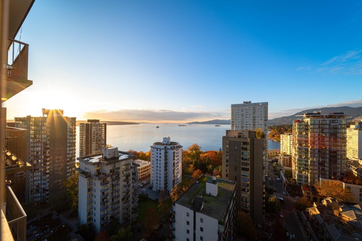 Photo 33 at 402 - 1251 Cardero Street, West End VW, Vancouver West