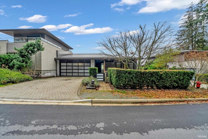 Photo 40 at 3018 Burfield Place, Cypress Park Estates, West Vancouver