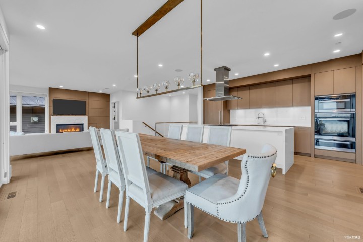 Photo 8 at 3018 Burfield Place, Cypress Park Estates, West Vancouver