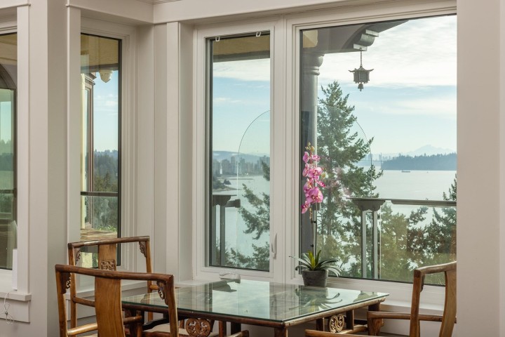 Photo 9 at 3602 Creery Avenue, West Bay, West Vancouver
