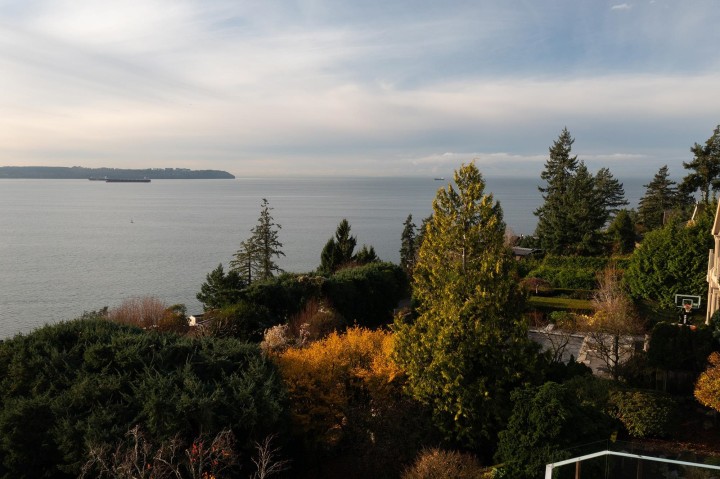 Photo 29 at 3602 Creery Avenue, West Bay, West Vancouver