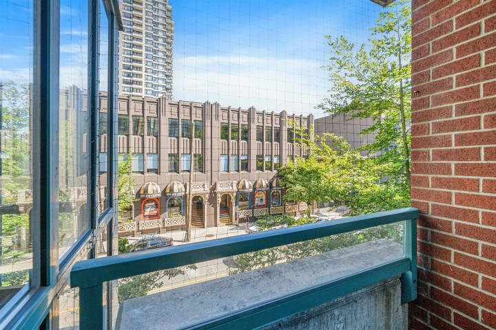 Photo 5 at 304 - 939 Homer Street, Yaletown, Vancouver West