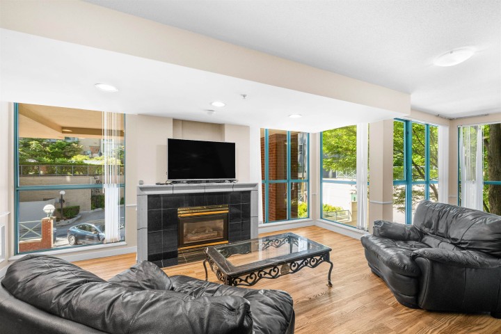 Photo 9 at 304 - 939 Homer Street, Yaletown, Vancouver West