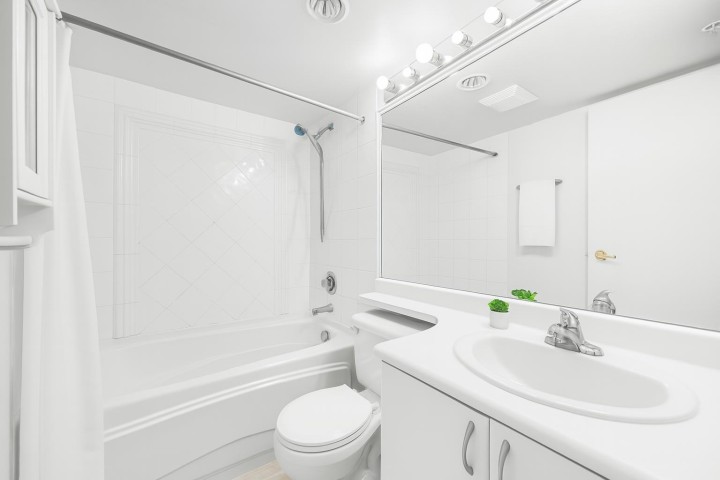 Photo 4 at 304 - 939 Homer Street, Yaletown, Vancouver West