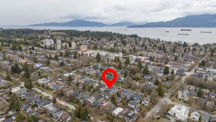 Photo 23 at 4436 W 12th Avenue, Point Grey, Vancouver West