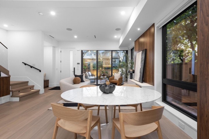 Photo 10 at 2 - 275 W 17th Avenue, Cambie, Vancouver West