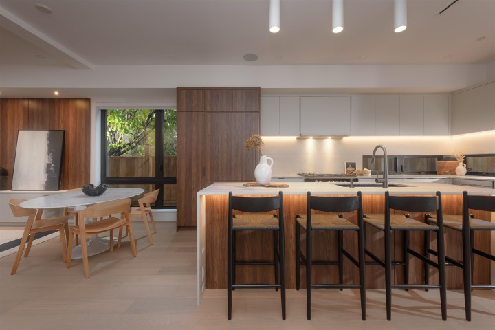 Photo 4 at 2 - 275 W 17th Avenue, Cambie, Vancouver West