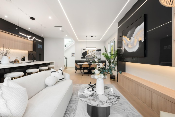 Photo 2 at 1 - 3232 W 38th Avenue, Kerrisdale, Vancouver West