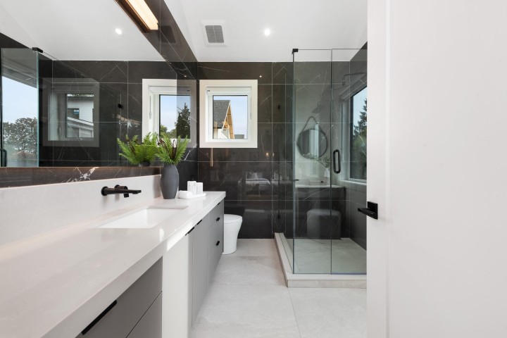 Photo 20 at 2 - 3232 W 38th Avenue, Kerrisdale, Vancouver West