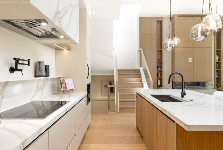 Photo 3 at 1385 19th Street, Ambleside, West Vancouver