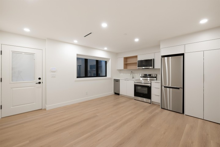 Photo 30 at 1385 19th Street, Ambleside, West Vancouver