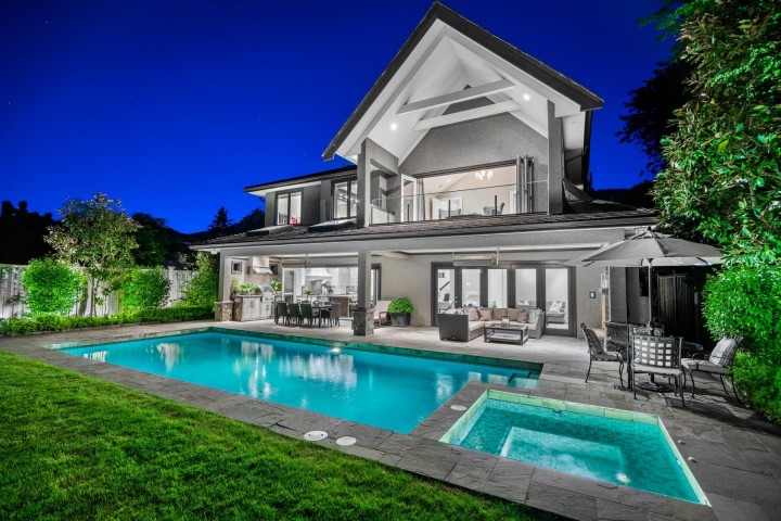 Photo 1 at 2312 Kings Avenue, Dundarave, West Vancouver