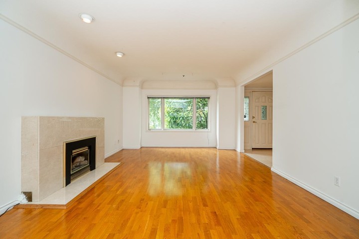 Photo 2 at 1796 W 14th Avenue, Fairview VW, Vancouver West