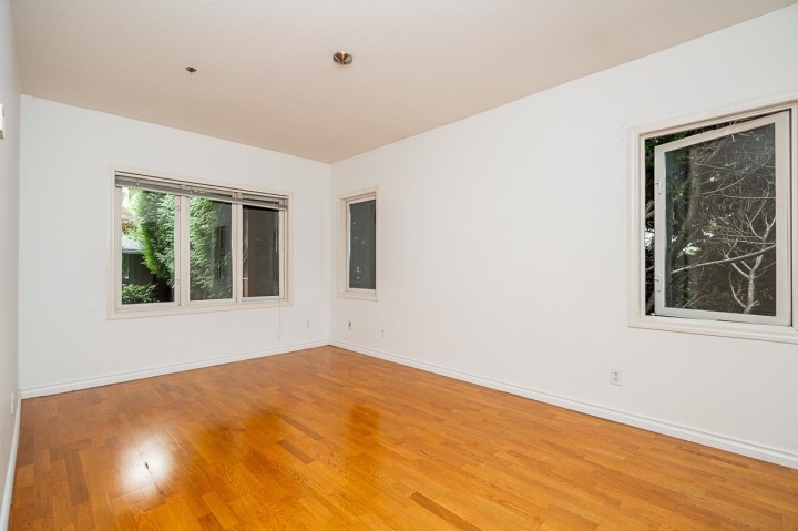 Photo 4 at 1796 W 14th Avenue, Fairview VW, Vancouver West