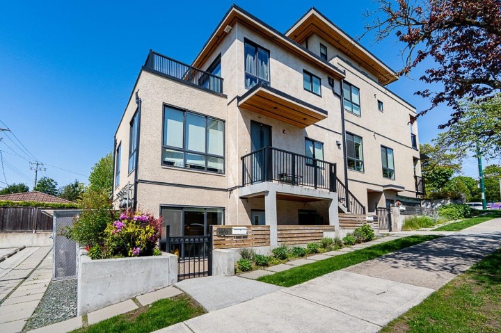 Photo 2 at 1505 W 60th Avenue, South Granville, Vancouver West