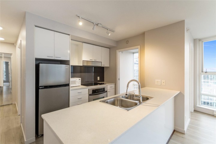 Photo 7 at 3108 - 111 W Georgia Street, Downtown VW, Vancouver West