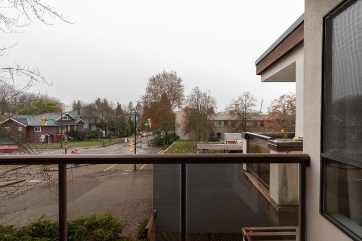 Photo 27 at 306 - 1775 W 10th Avenue, Fairview VW, Vancouver West