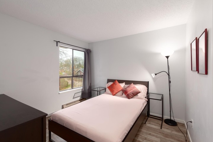 Photo 13 at 306 - 1775 W 10th Avenue, Fairview VW, Vancouver West