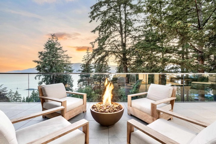 Photo 2 at 6224 St. Georges Place, Gleneagles, West Vancouver